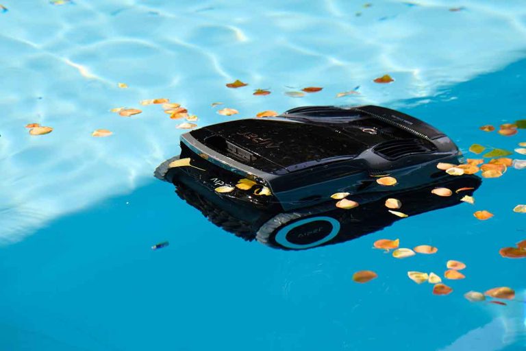Robotic pool cleaner buying guide for choosing the right pool robot