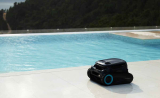 Robotic Pool Cleaner vs. Suction Pool Cleaner: What’s the Difference?